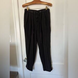 American Eagle Outfitters Black Elastic Waist Pull-On Pants